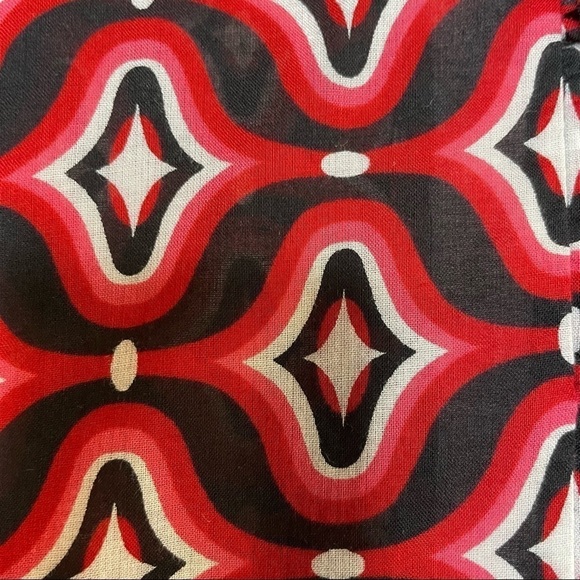 Ann Taylor Red Geometric Print Cotton Button Down Shirt - Picture 2 of 8